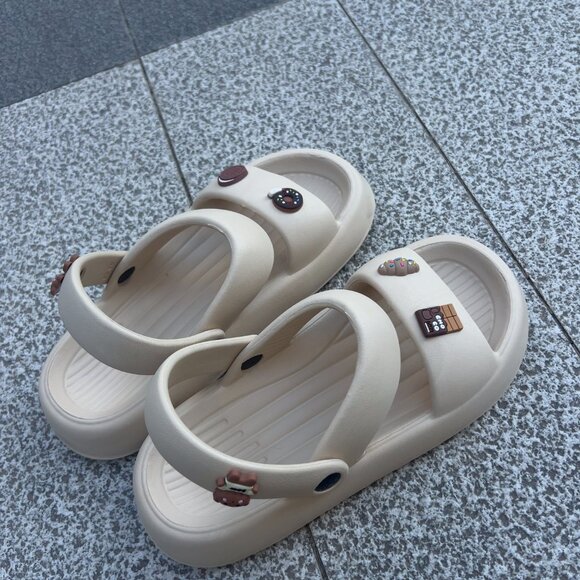 White casual sandals - Picture 3 of 5